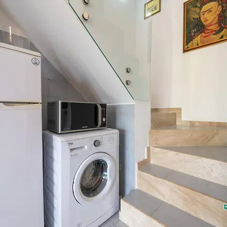 Vakantiehuis Borghi Piscina By Interhome *