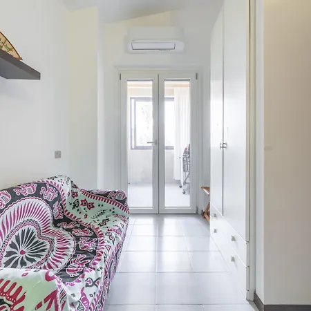 Vakantiehuis Borghi Piscina By Interhome *